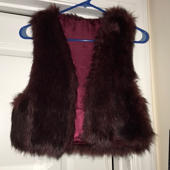 Vegan Fur Vest - Picture 1 of 2